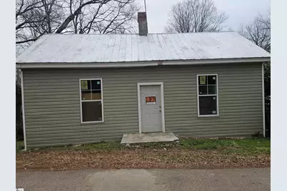 102 Pine Street, Laurens, SC 29360 - Photo 1