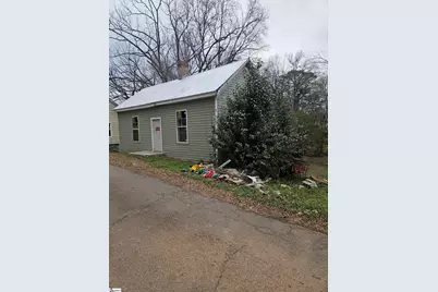 102 Pine Street, Laurens, SC 29360 - Photo 2