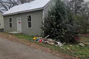 102 Pine St, Laurens, SC 29360 - Photo 2