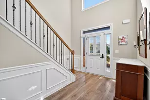 207 E Deer Dr, Greenville, SC 29611 - Photo 4