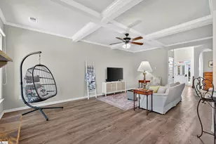 207 E Deer Dr, Greenville, SC 29611 - Photo 12