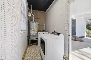 417 Brook Glenn Rd, Taylors, SC 29687 - Photo 32