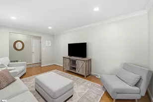 417 Brook Glenn Rd, Taylors, SC 29687 - Photo 8