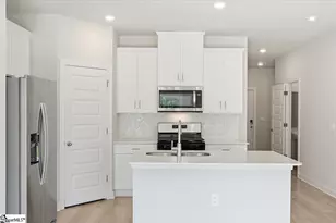 430 Blissful Ct, Taylors, SC 29687 - Photo 12