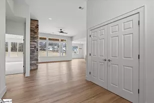 104 Wood Rd, Taylors, SC 29687 - Photo 4