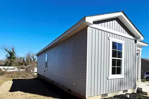 311 Tribble St, Seneca, SC 29678 - Photo 4