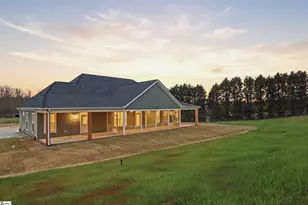 736 Stewart Gin Rd, Liberty, SC 29657 - Photo 8