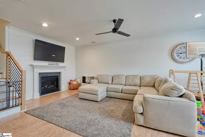 1216 N Pinot Road, Duncan, SC 29334 - Photo 2