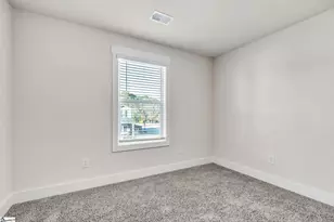 244 Roderick Ln, Greenville, SC 29605 - Photo 20