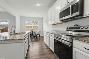 527 Baycraft Ln, Simpsonville, SC 29681 - Photo 10