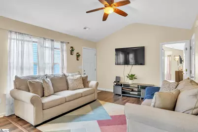 710 Highcrest Drive, Greenville, SC 29617 - Photo 6