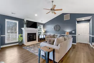 1 Bruton Ct, Taylors, SC 29687 - Photo 4