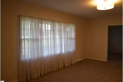 2462 E Blackstock Road, Roebuck, SC 29376 - Photo 4