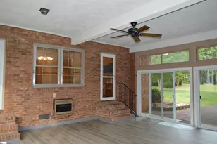 2462 E Blackstock Rd, Roebuck, SC 29376 - Photo 2