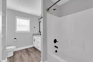 173 Riverside Dr, Taylors, SC 29687 - Photo 10