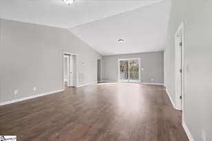 1603 Winding Way, Taylors, SC 29687 - Photo 4