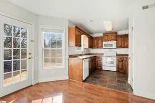 381 Split Oak Ln, Inman, SC 29349 - Photo 8