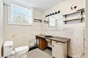 1801 Pleasantburg Dr, Greenville, SC 29609 - Photo 10