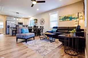 37 Ross St, Greenville, SC 29611 - Photo 14