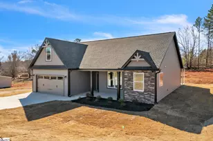 109 Ashwood Ln, Easley, SC 29640 - Photo 2