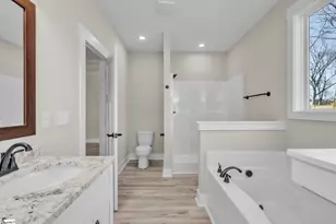 109 Ashwood Ln, Easley, SC 29640 - Photo 14