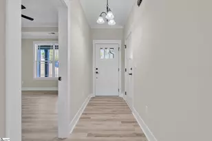 109 Ashwood Ln, Easley, SC 29640 - Photo 4