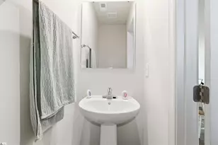 833 Cranbrook Dr, Woodruff, SC 29388 - Photo 10