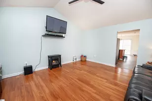 331 S Ivestor Ct, Inman, SC 29349 - Photo 4