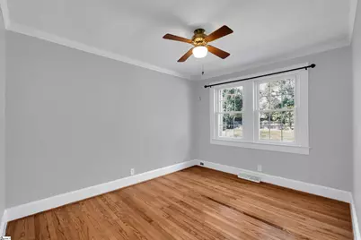 305 E Broad Street, Anderson, SC 29621 - Photo 16