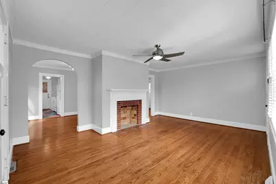 305 E Broad Street, Anderson, SC 29621 - Photo 2