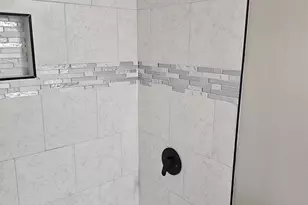 20 Ridgeway Dr, Greenville, SC 29605 - Photo 8