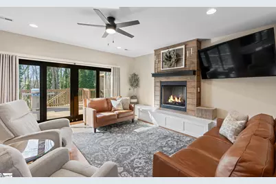 125 Woodland Drive, Greenville, SC 29617 - Photo 2