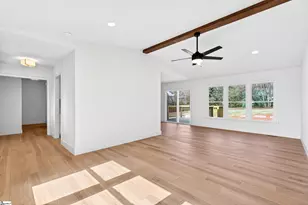 110 Sidney Walker Dr, Boiling Springs, SC 29316 - Photo 8