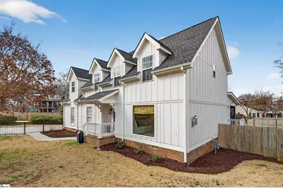 200 Tomassee Avenue, Greenville, SC 29605 - Photo 2