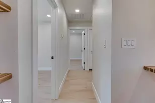 136 W Bluford St, Clinton, SC 29325 - Photo 26