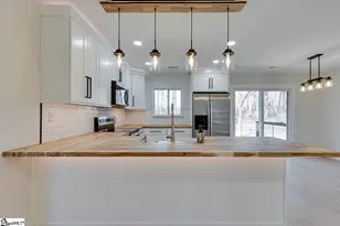 136 W Bluford St, Clinton, SC 29325 - Photo 14