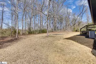 136 W Bluford St, Clinton, SC 29325 - Photo 40