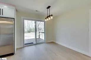 136 W Bluford St, Clinton, SC 29325 - Photo 18