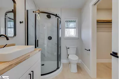 136 W Bluford Street, Clinton, SC 29325 - Photo 24