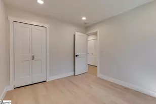 136 W Bluford St, Clinton, SC 29325 - Photo 34