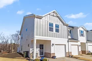 826 Thread Wy, Greer, SC 29651 - Photo 1