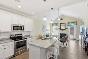 1429 Almaden St, Boiling Springs, SC 29316 - Photo 6