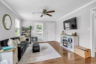 613 E Florida Ave, Clinton, SC 29325 - Photo 4