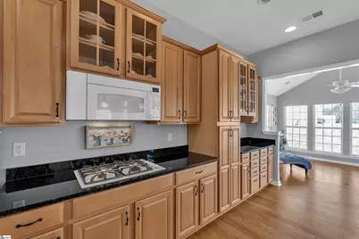 103 Bedfordton Court, Simpsonville, SC 29681 - Photo 4