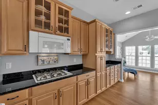 103 Bedfordton Ct, Simpsonville, SC 29681 - Photo 4