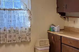 308 Southview Dr, Laurens, SC 29360 - Photo 4