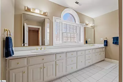 25 Club Forest Lane, Greenville, SC 29605 - Photo 32