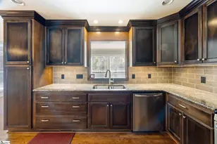 107 S Dale Dr, Easley, SC 29642 - Photo 12