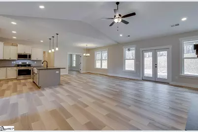 320 Jones Kelley Road, Travelers Rest, SC 29690 - Photo 20