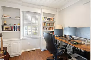 103 Ashford Ave, Greenville, SC 29609 - Photo 6